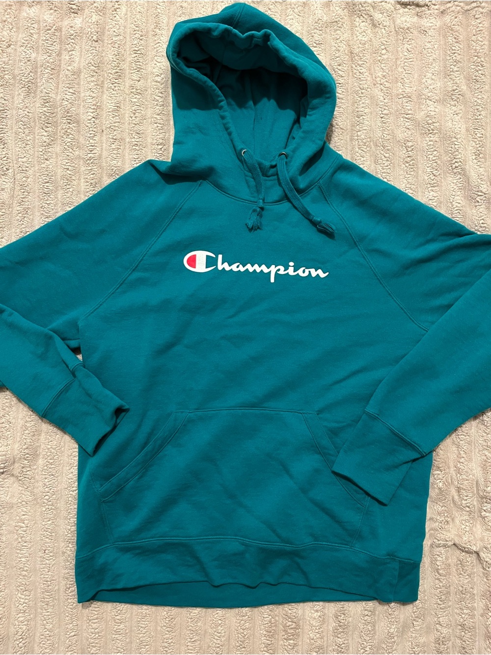 Champion teal top - label visible
